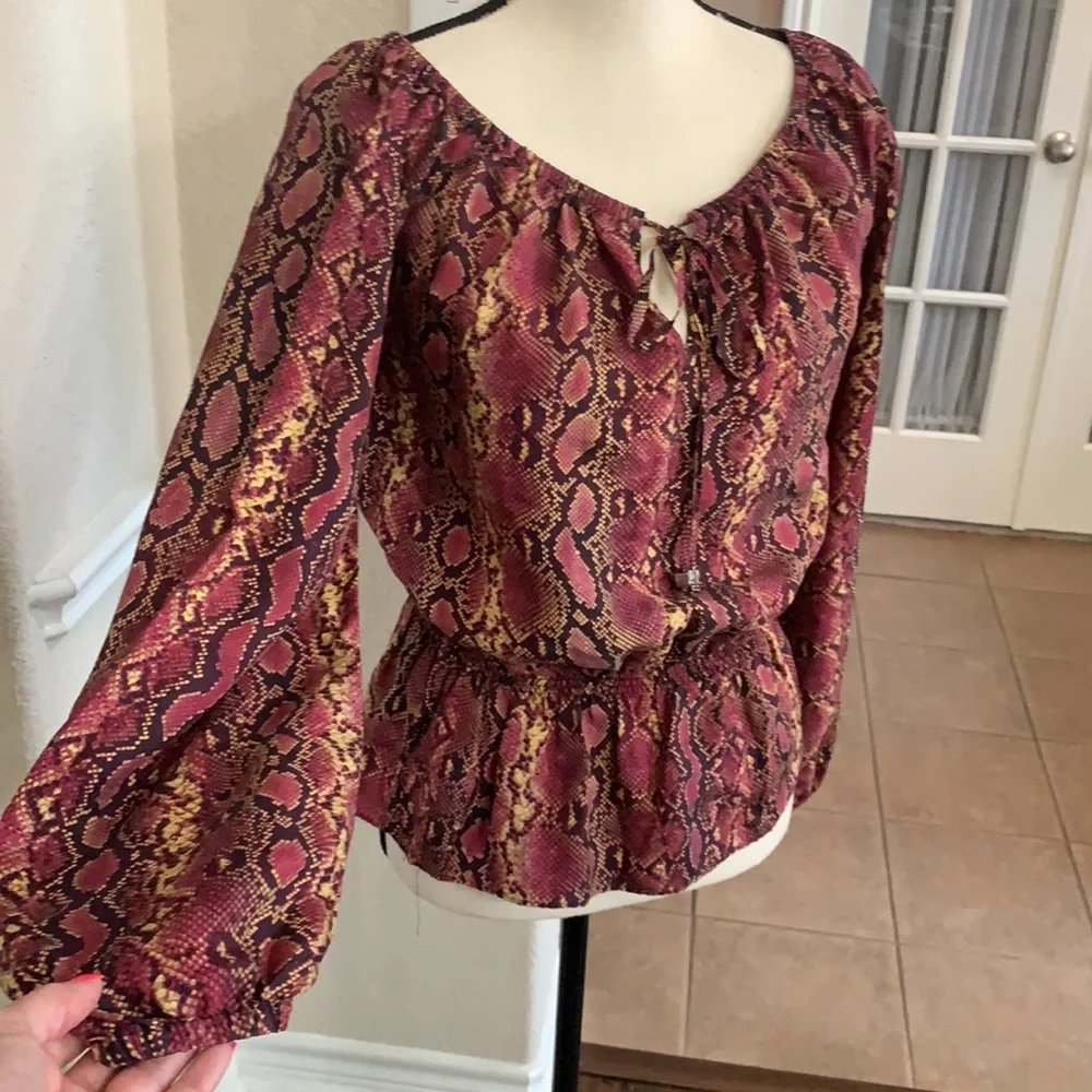 Michael Kors burgundy & blacks skin print peplum silk top Size XS
